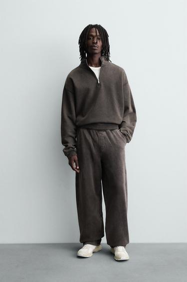 WASHED QUARTER-ZIP SWEATSHIRT - Brown by Zara
