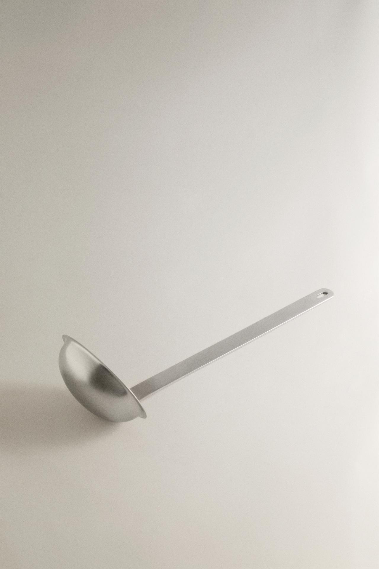 STAINLESS STEEL LADLE — Steel