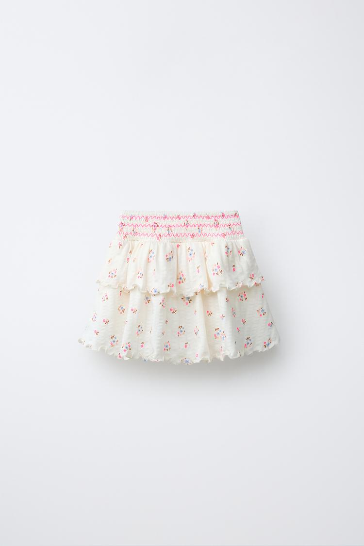 Falda pantalón corta texturizada con flores 2