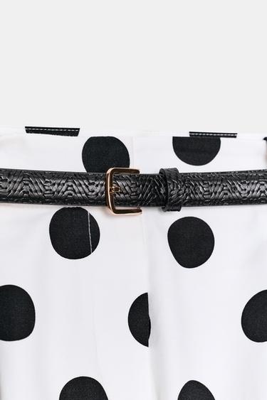 SHORT TAILLE HAUTE AVEC CEINTURE - Blanc / Noir de Zara - Image 6