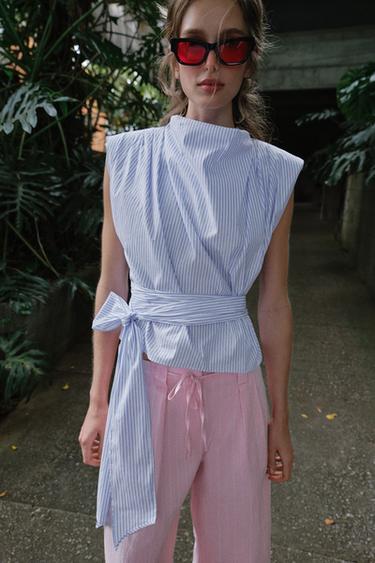 TOP À RAYURES AVEC ÉPAULETTES ET NŒUD EN FIL MÉTALLISÉ - 975 de Zara - Image 1