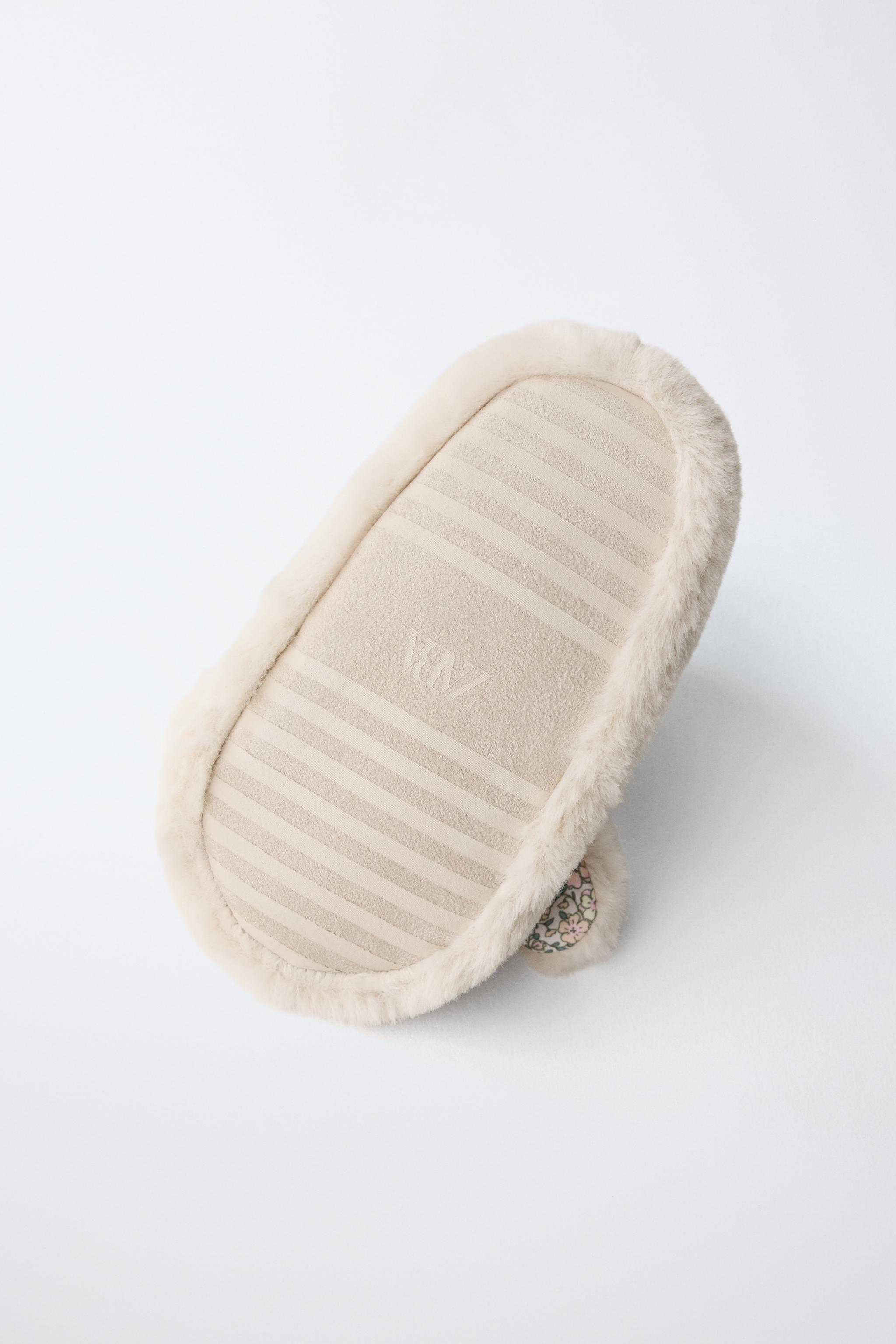 BUNNY SLIPPERS
