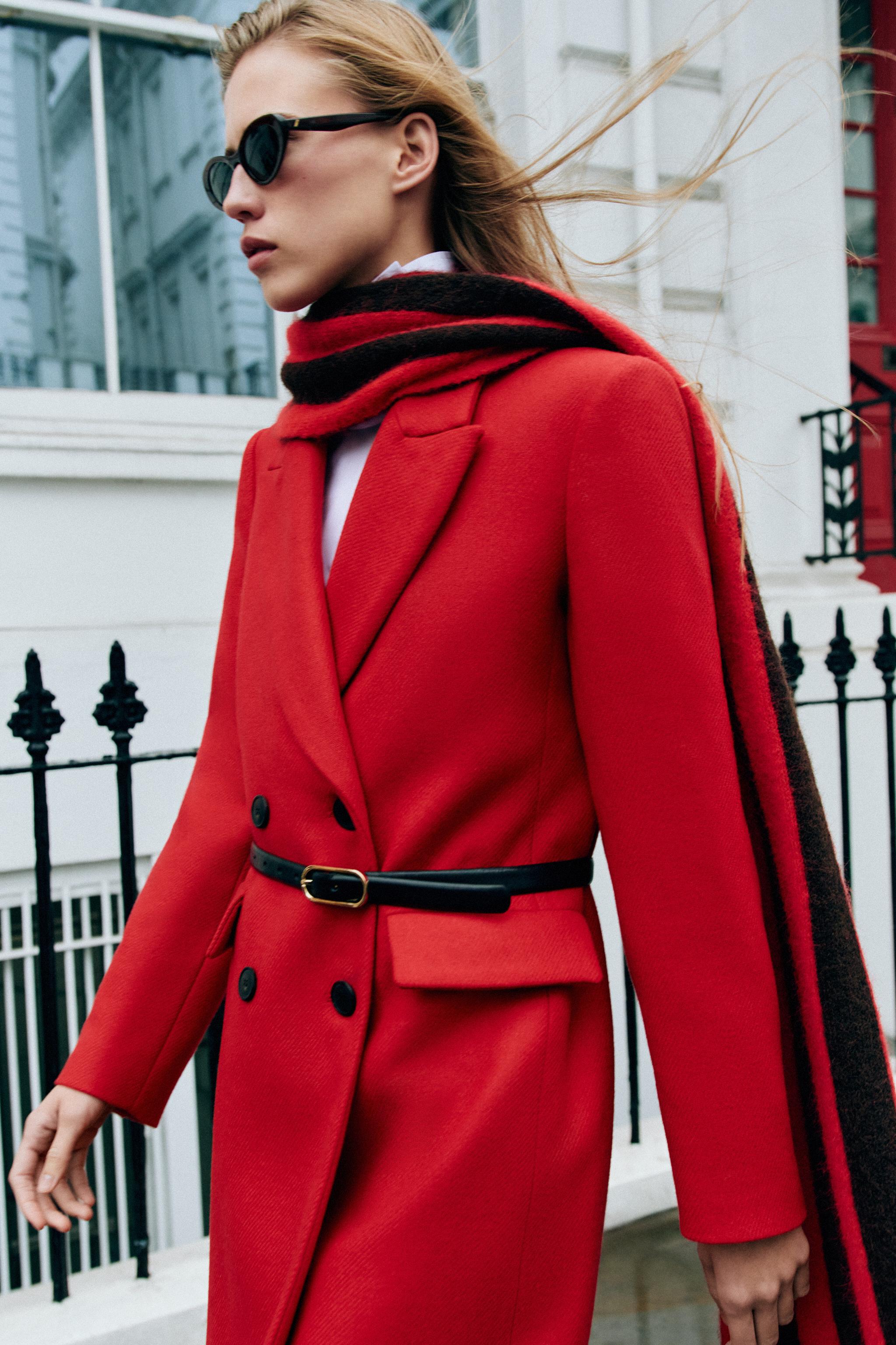 MANTEAU LONG AVEC LAINE ET ÉPAULETTES