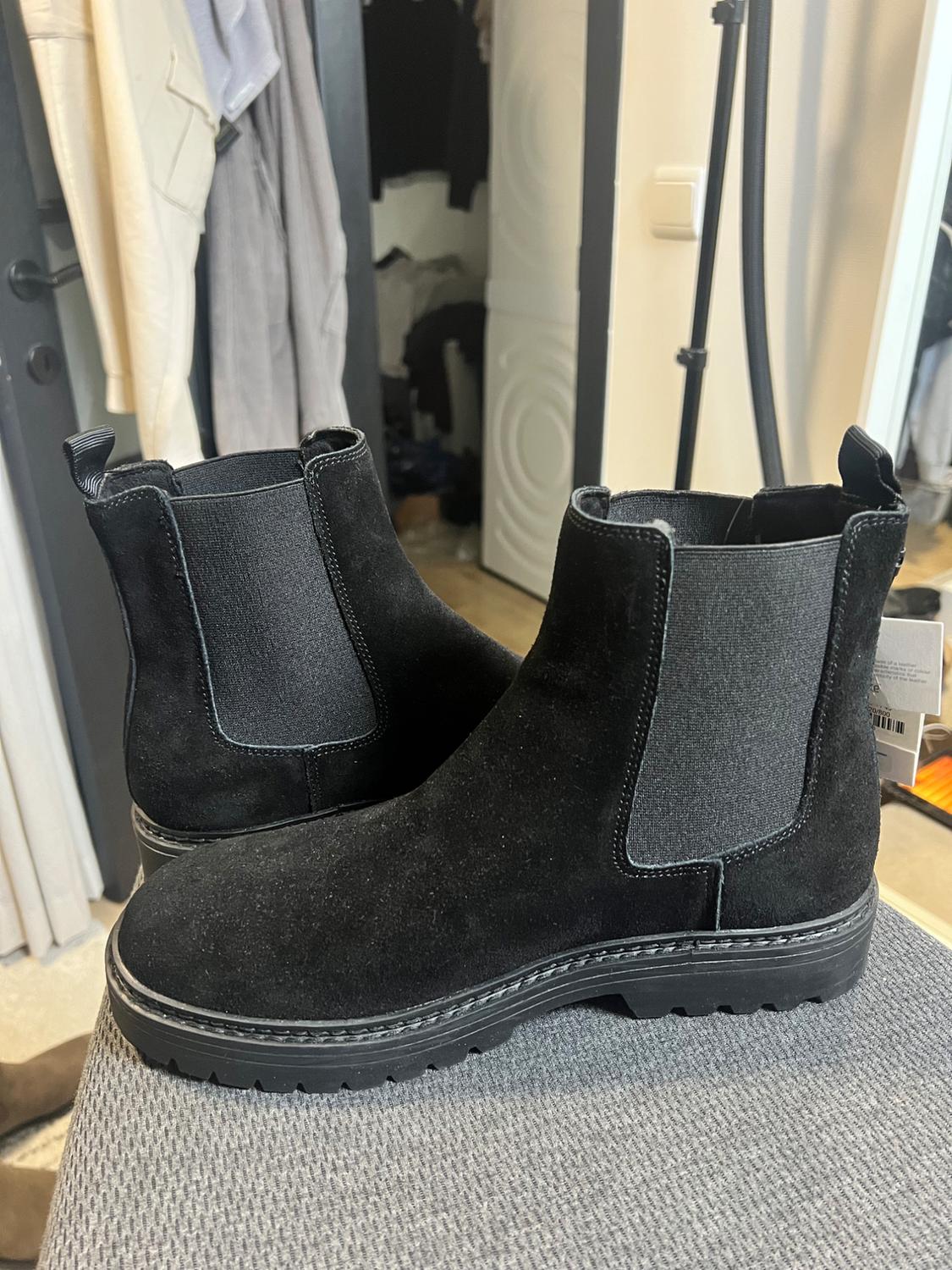 LEATHER CHELSEA BOOTS - Image 5
