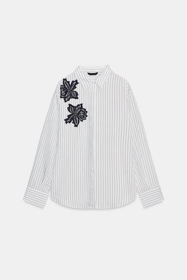 CHEMISE À RAYURES FLEUR EN DENTELLE - Écru / Noir de Zara - Image 4