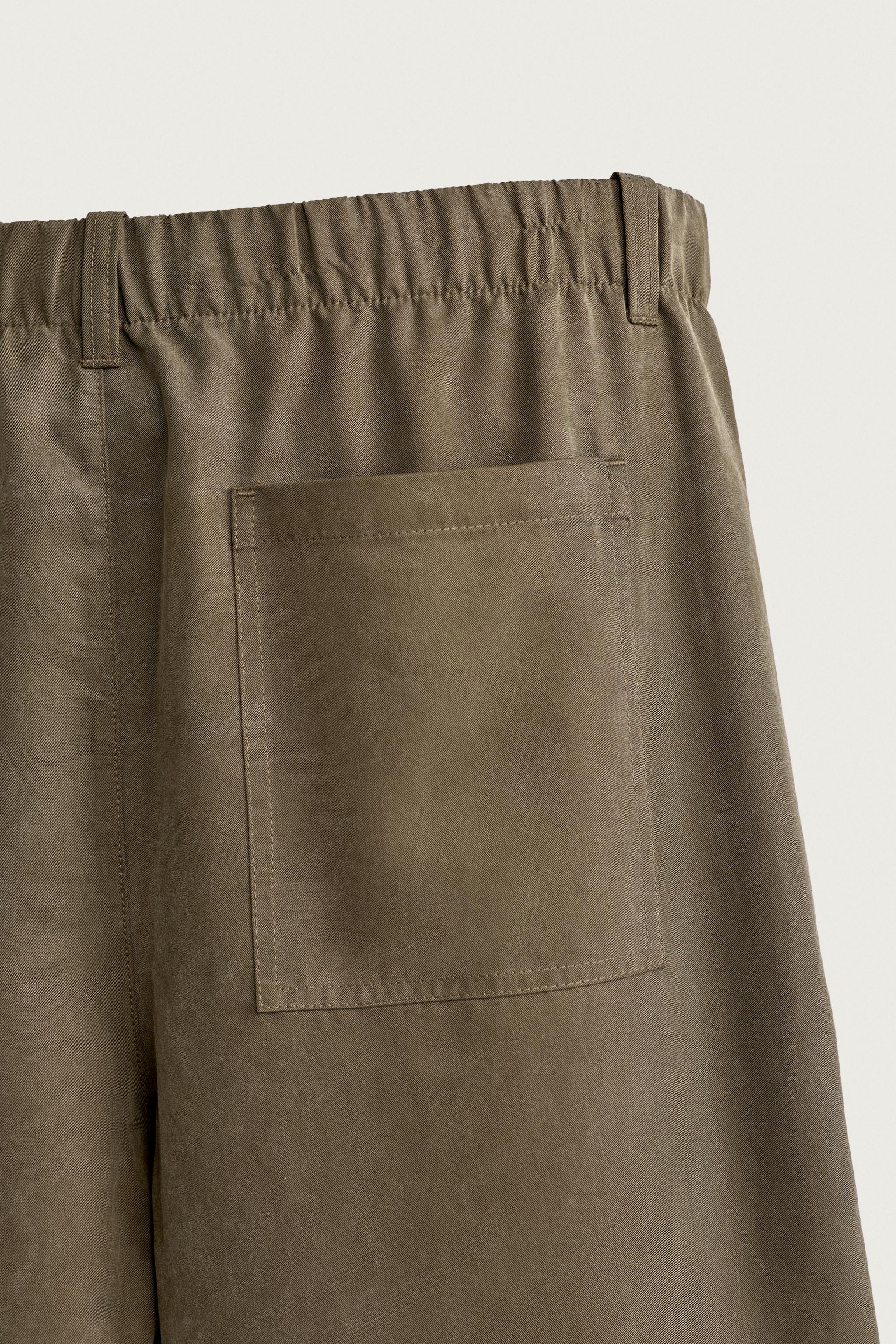 RELAXED FIT FLOWY PANTS
