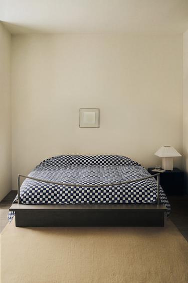 CHECK COTTON QUILTED BEDSPREAD - Blue by Zara