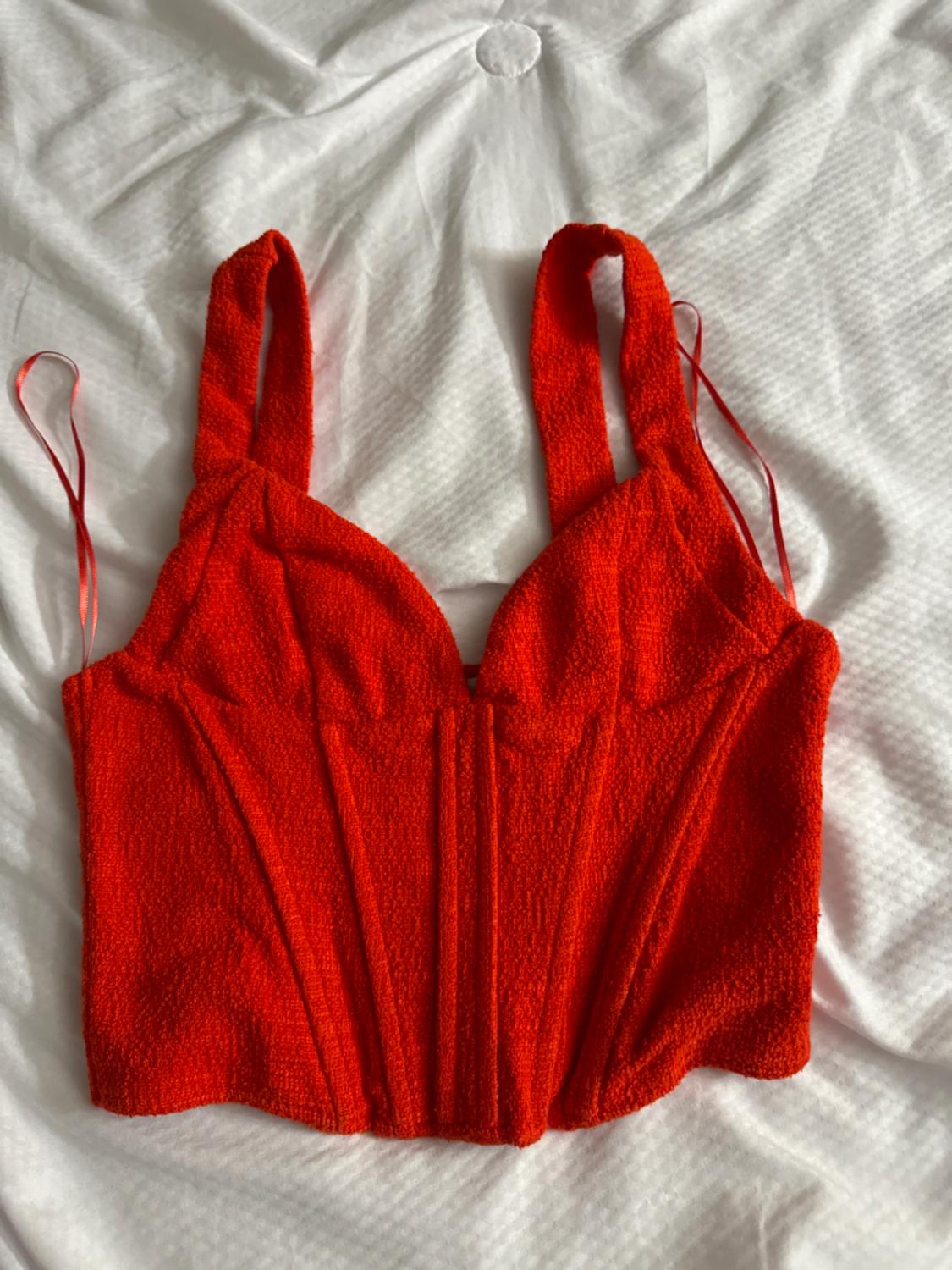 TOP CORSETERO ESTRUCTURA