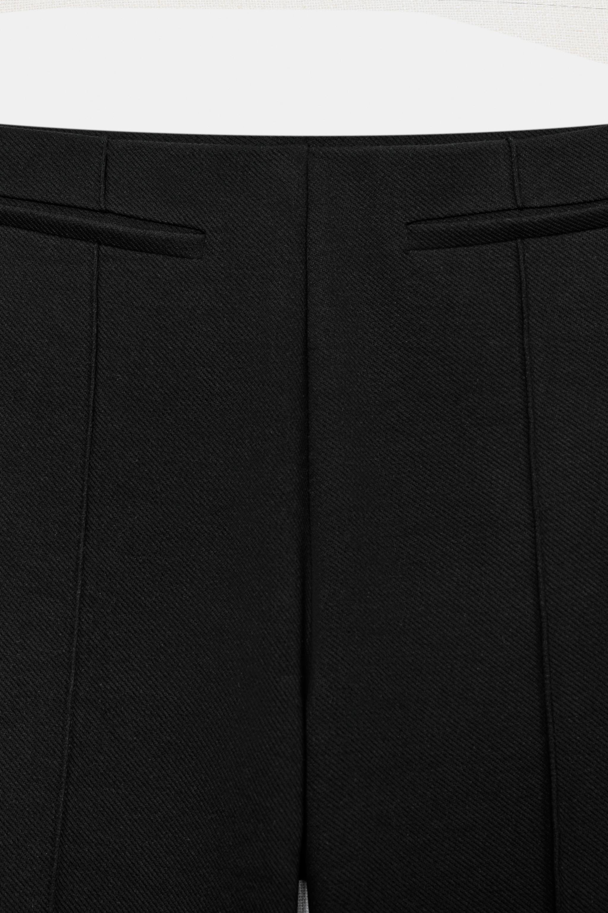 VOLUME PANTS