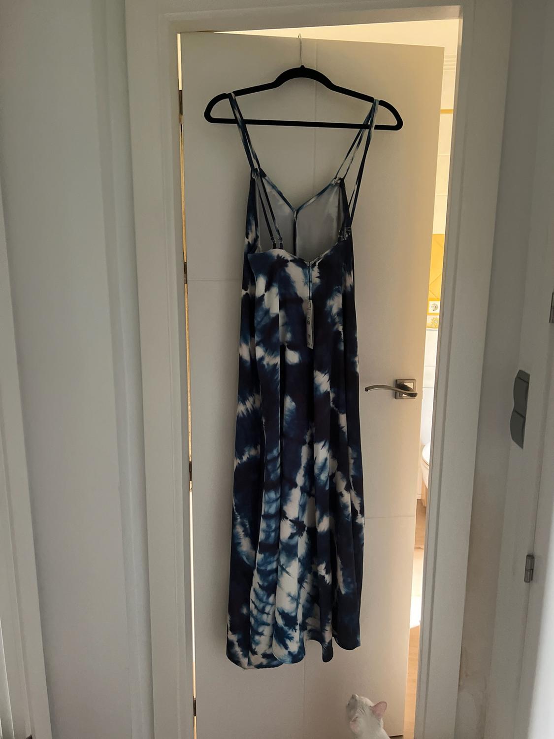 TIE-DYE MIDI SLIP DRESS - Image 2