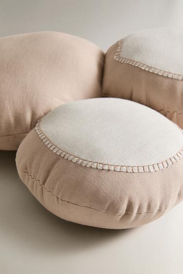 COUSSIN ENFANT SOURIS - Beige clair de Zara - Image 3