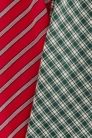 PACK OF DYED COTTON CHRISTMAS TEA TOWELS (PACK OF 2) - Red by Zara - Image 3
