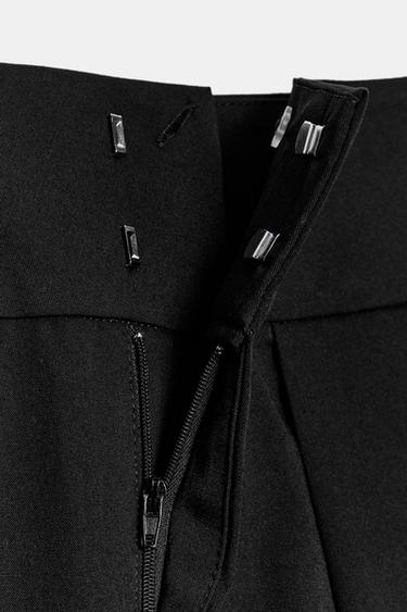 BALLOON-HOSE MIT ZIERFALTEN - Schwarz von Zara
