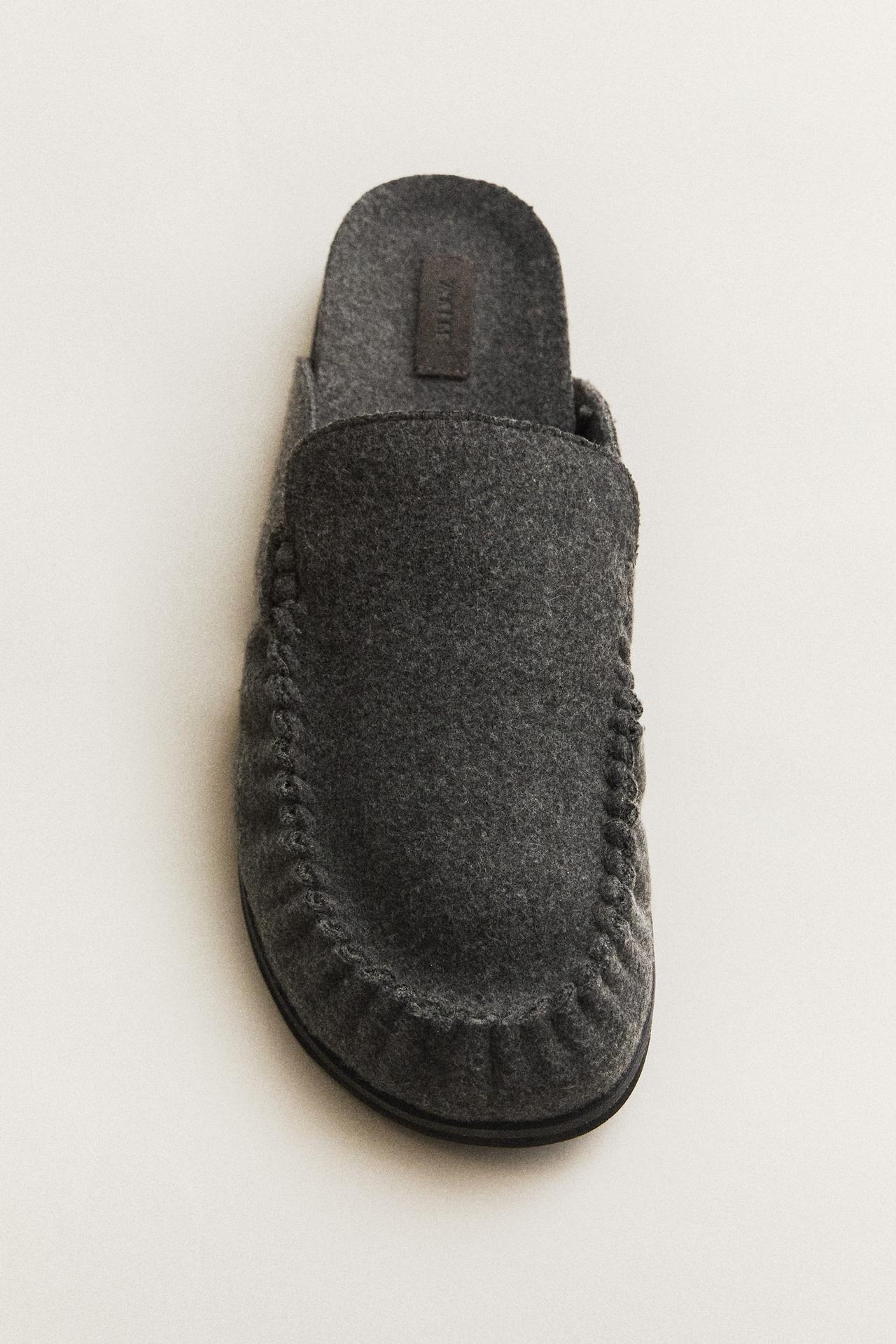 FELT MULE CLOG SLIPPERS — Dark Gray