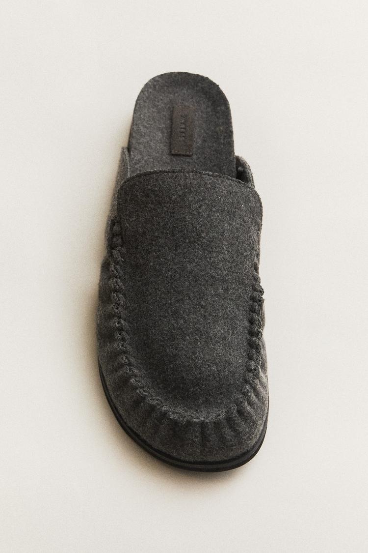 FELT MULE CLOG SLIPPERS — Dark Gray