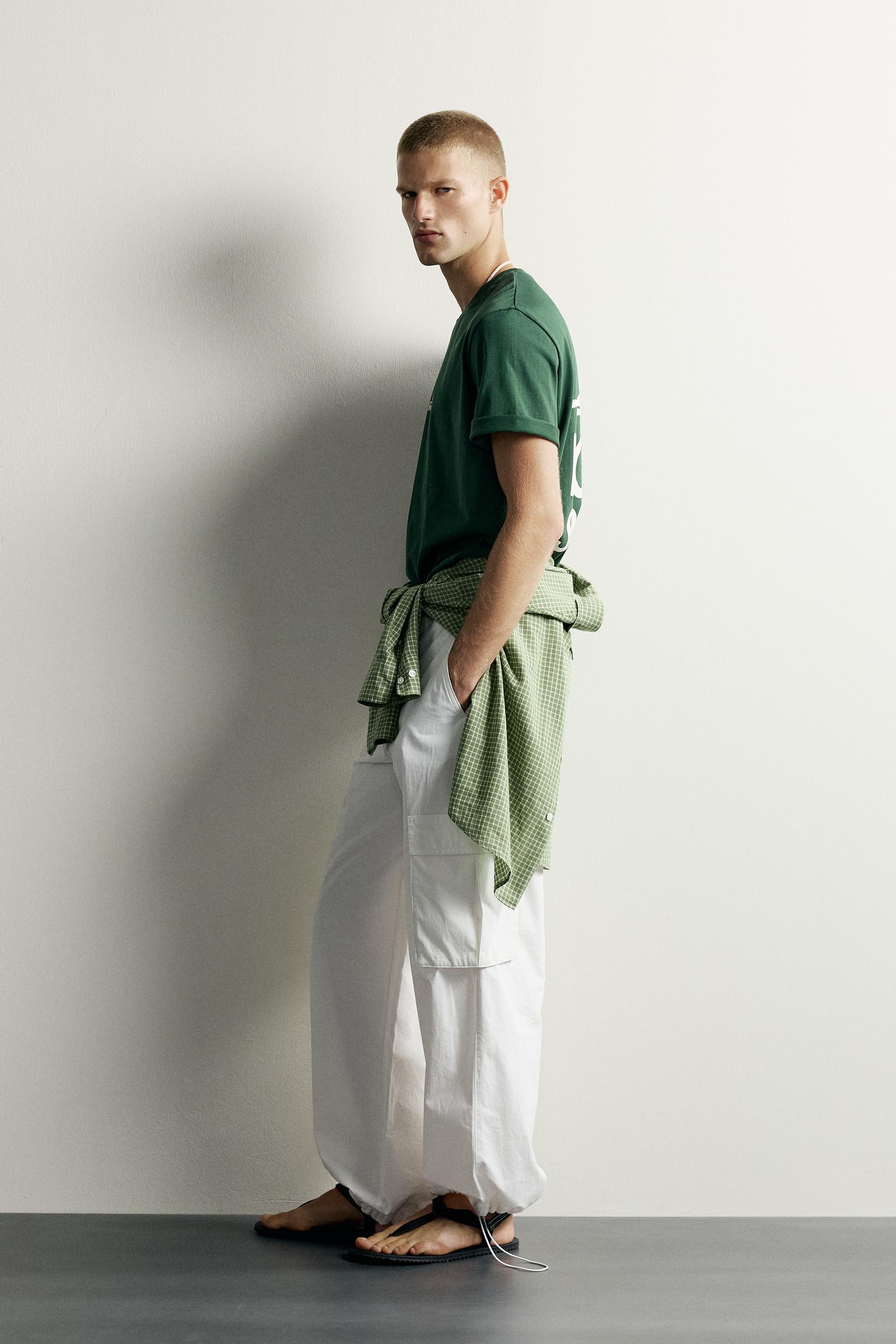 RELAXED FIT GRAPHIC T-SHIRT
