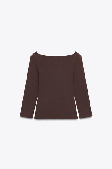 T-SHIRT COL BATEAU - Chocolat de Zara - Image 6