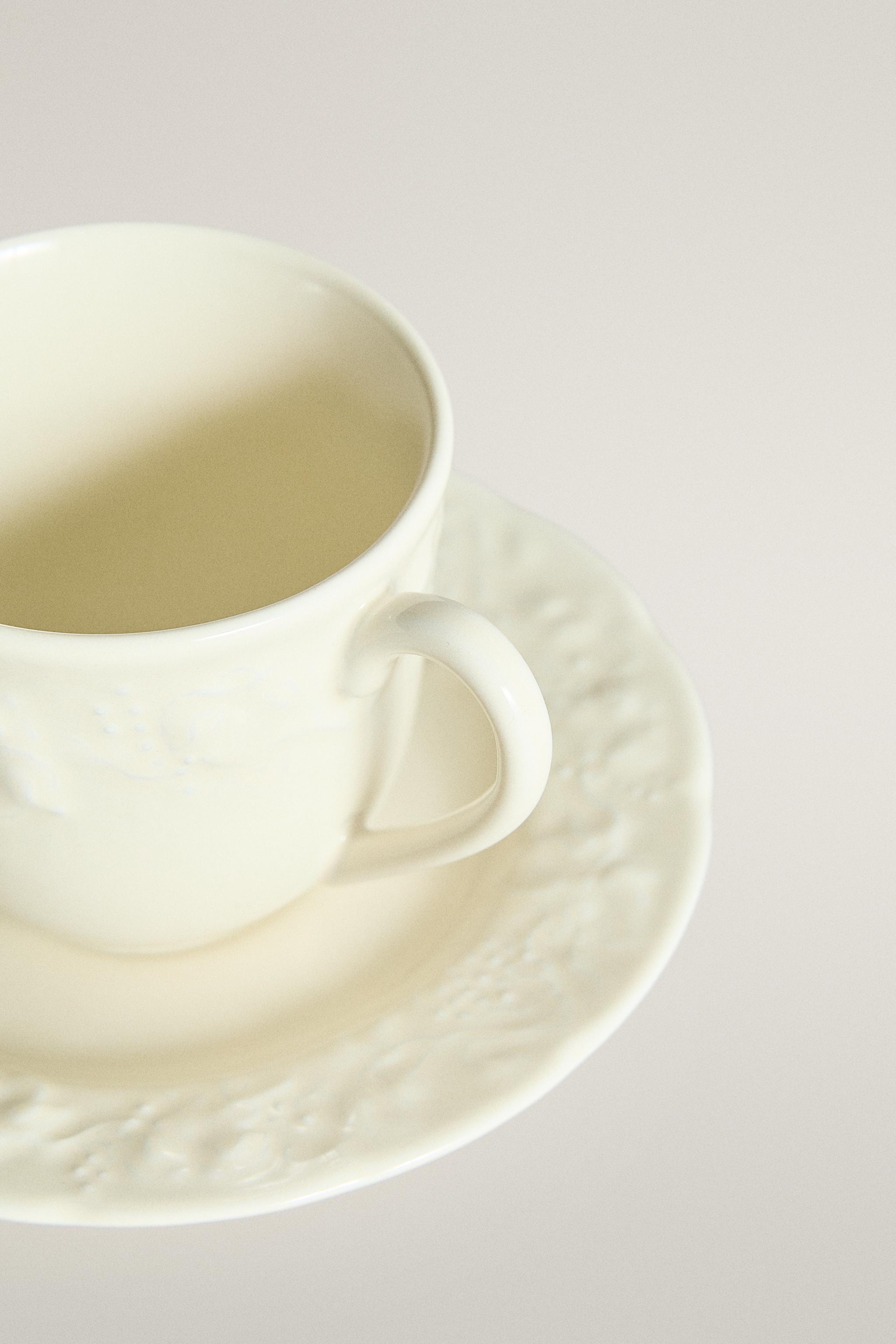 PORCELAIN GRAPE COFFEE CUP AND SAUCER