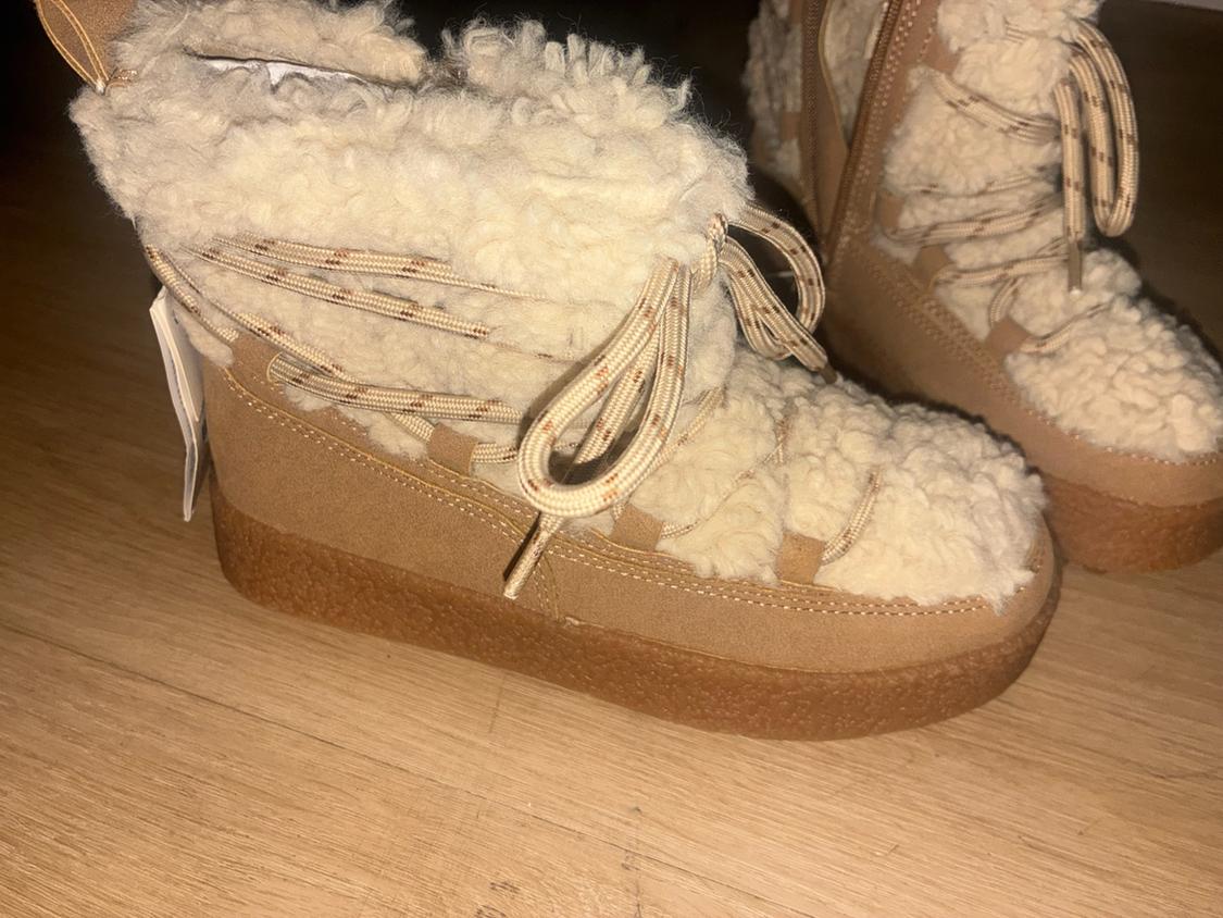 FLEECE ANKLE BOOTS - Image 5