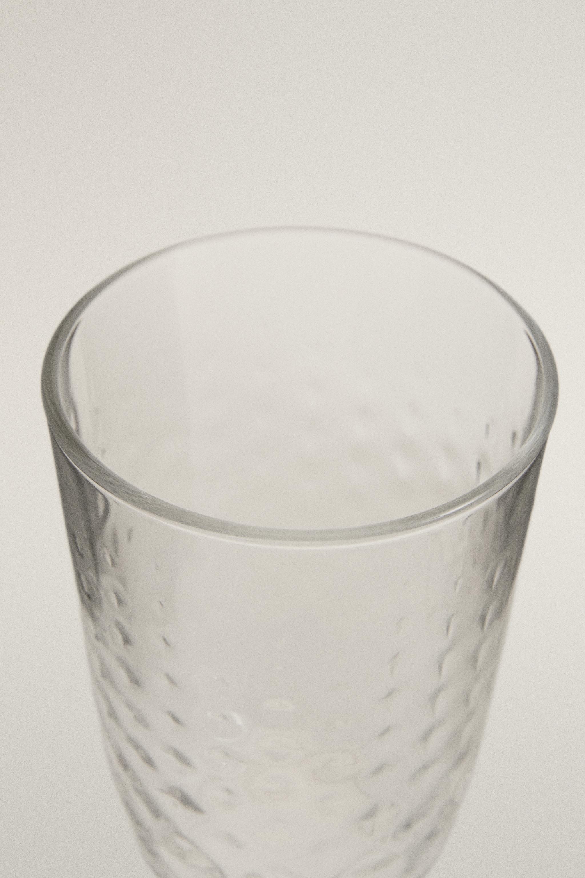 RAISED DESIGN TUMBLER