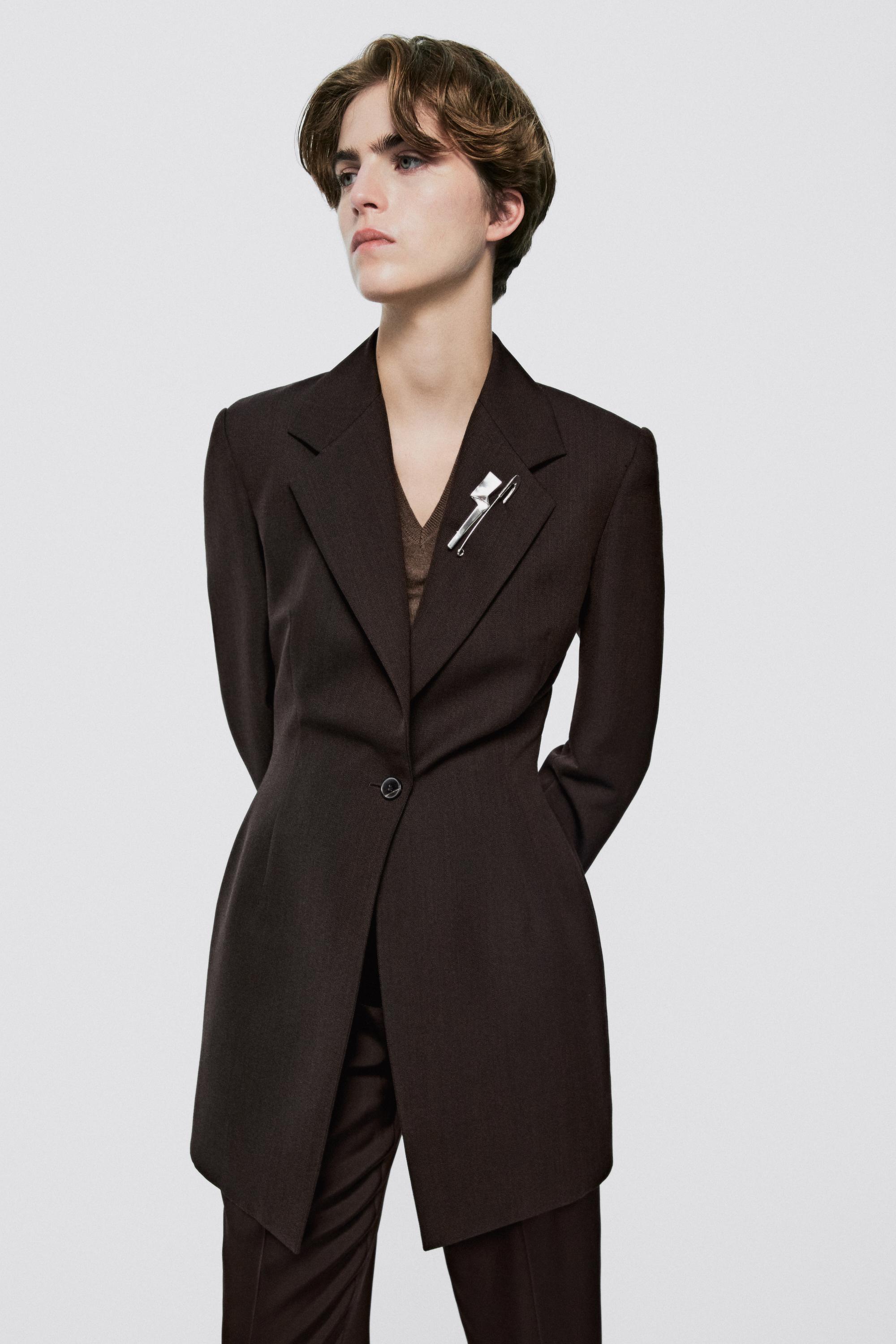 100% wool button detail blazer - LIMITED EDITION