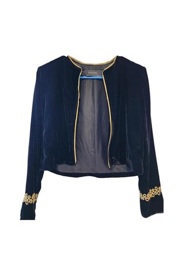 BLACK CROPPED VELVET JACKET WITH GOLD DETAILS