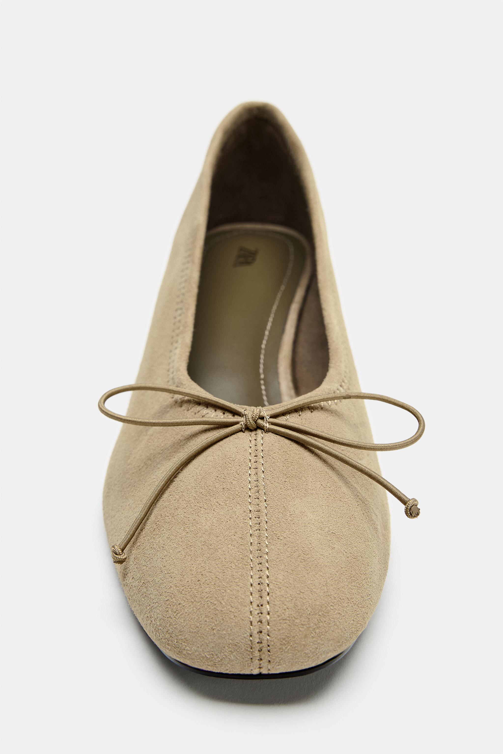 SUEDE HEELED BALLET FLATS