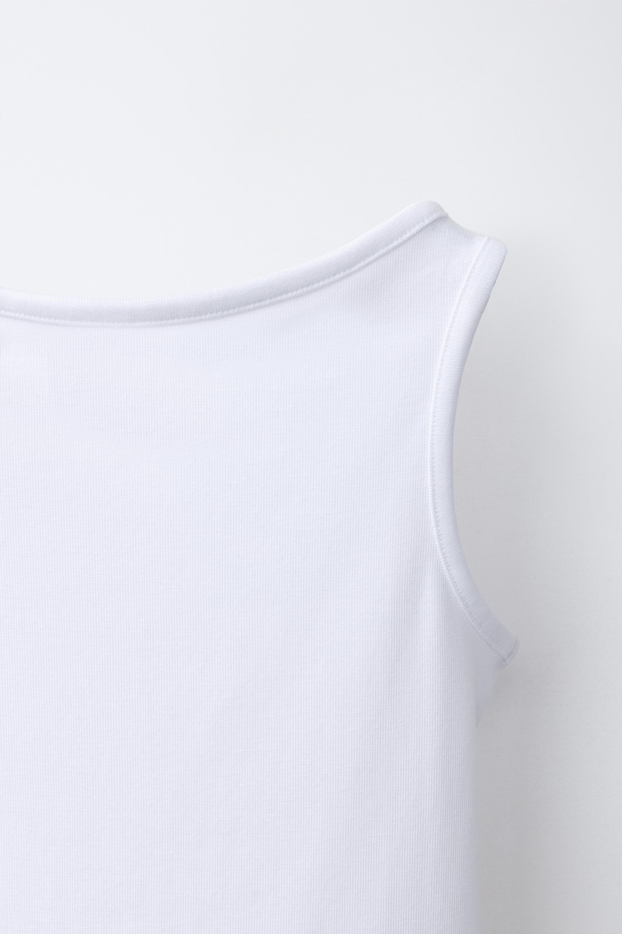 TOP UNI AVEC MODAL