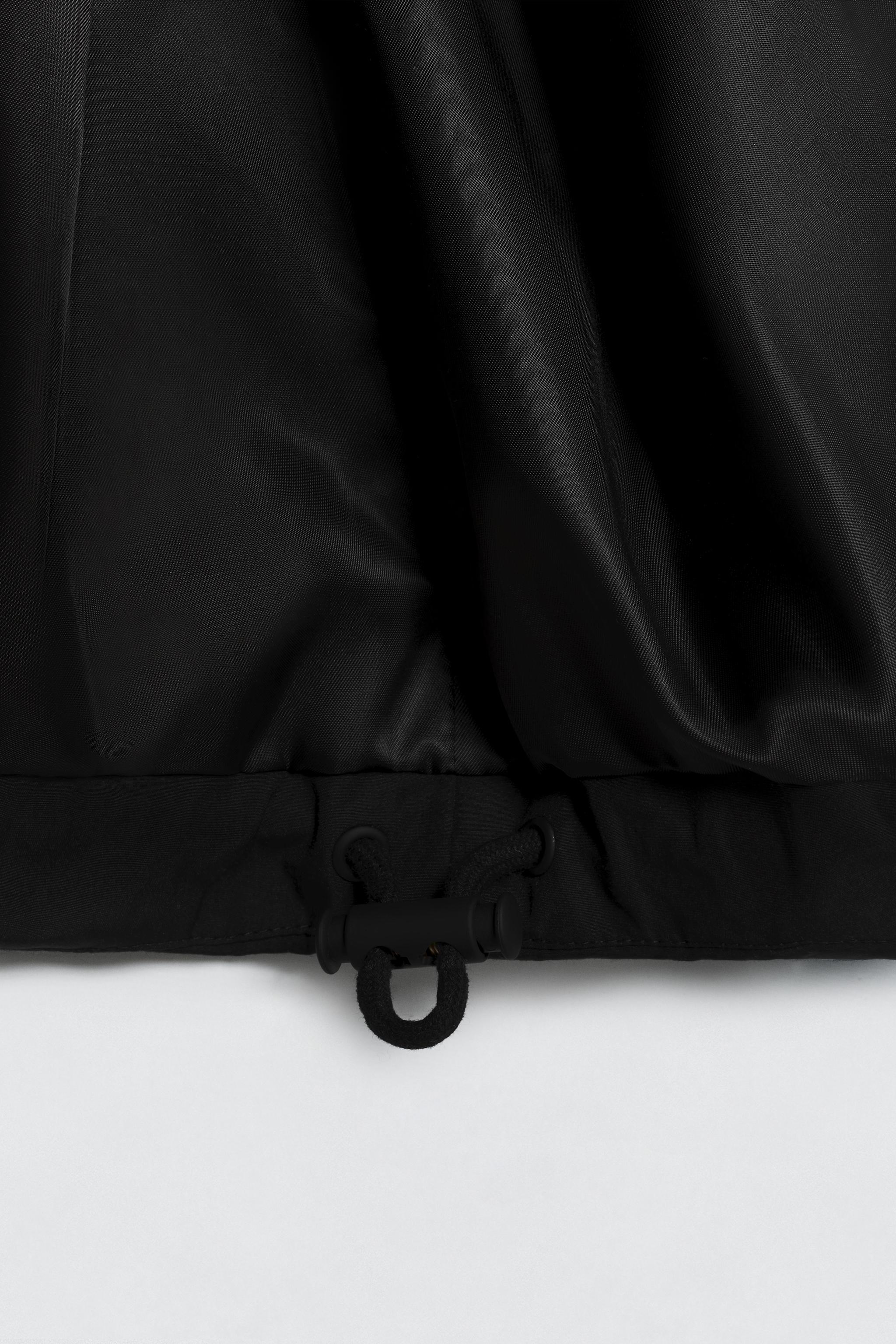 SOSHITSUKI X ZARA テクニカルパッド入りオーバーサイズコート SOSHIOTSUKI X ZARA QUILTED TECHNICAL COAT - Black | ZARA Australia