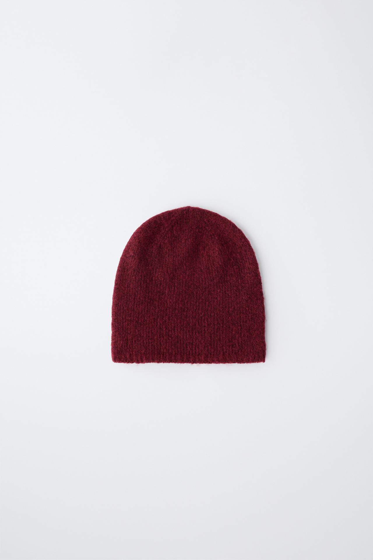 FINE-KNIT BEANIE — Burgundy
