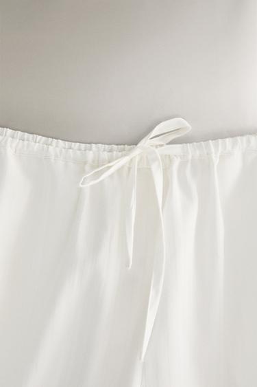 SHORT JACQUARD RAYURES - Blanc cassé de Zara - Image 1