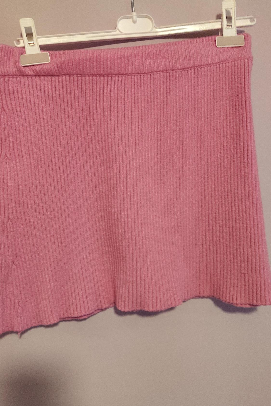 KNIT MINI SKIRT