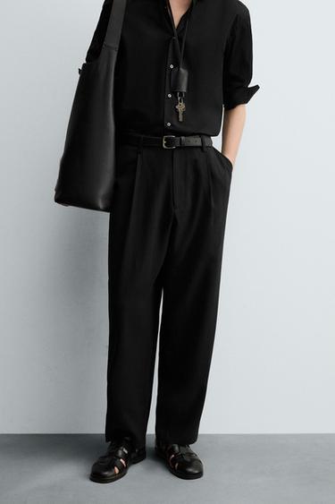 QUẦN VẢI RŨ XẾP LI - Màu đen từ Zara