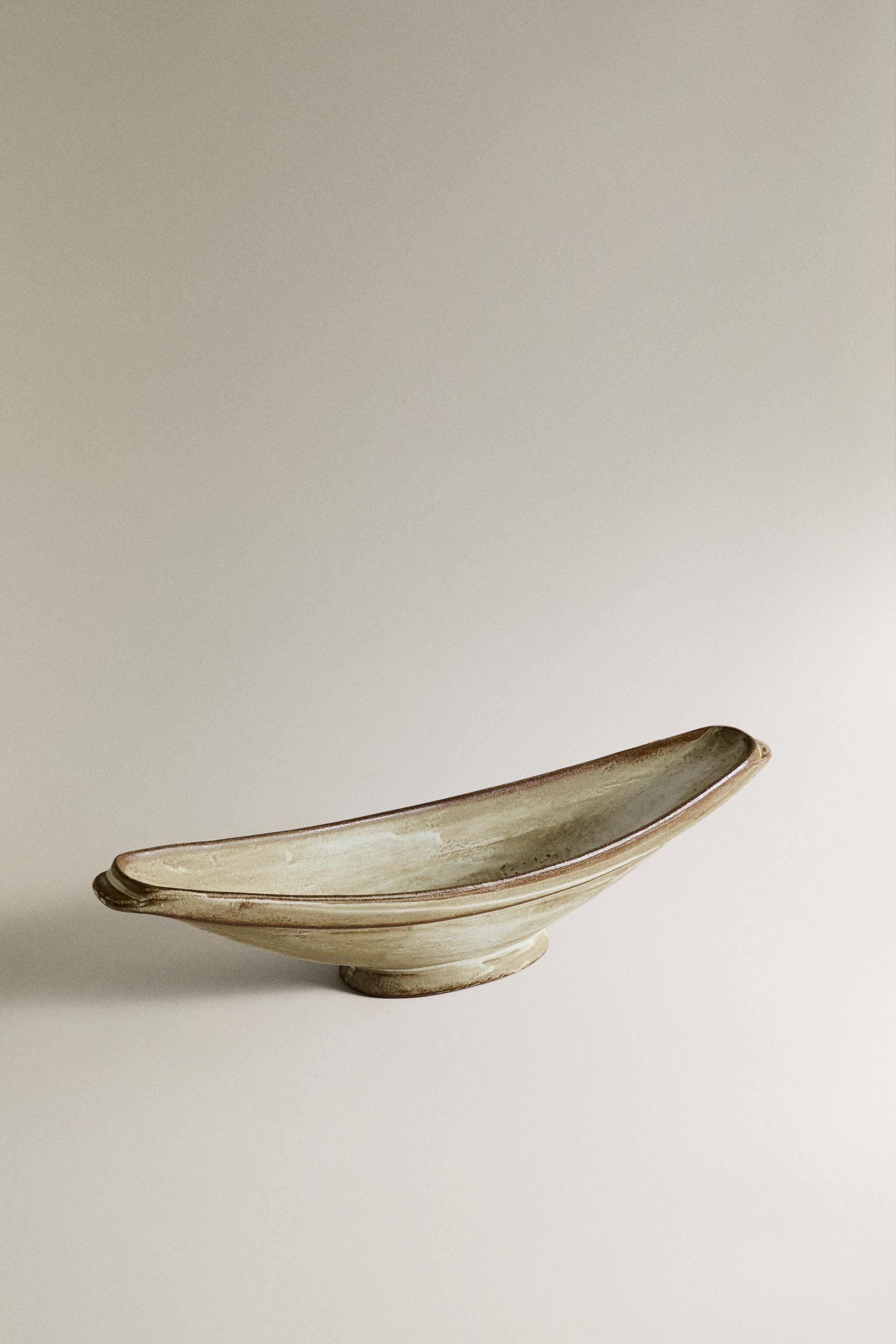 DECORATIVE CERAMIC BOWL — Sand