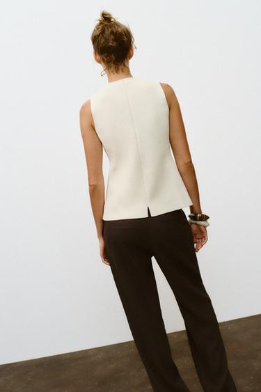 GILET EN MAILLE À BOUTONS REVÊTUS - Écru de Zara - Image 4