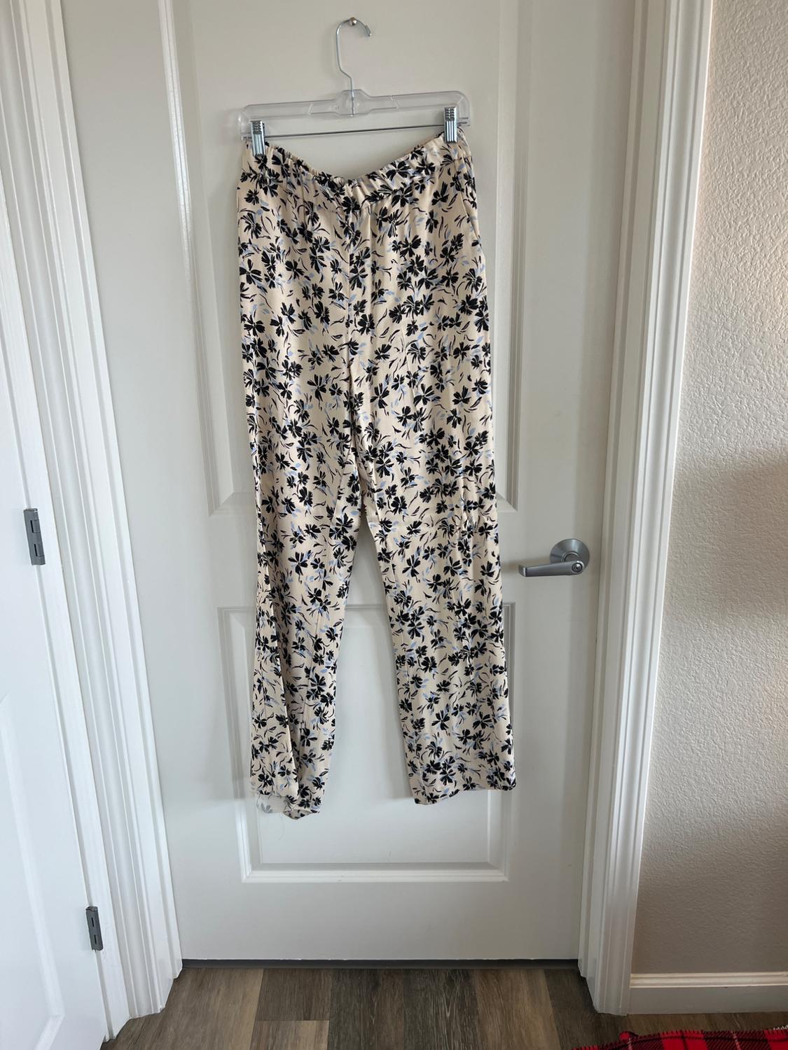 PANTALÓN ESTAMPADO FLORAL
