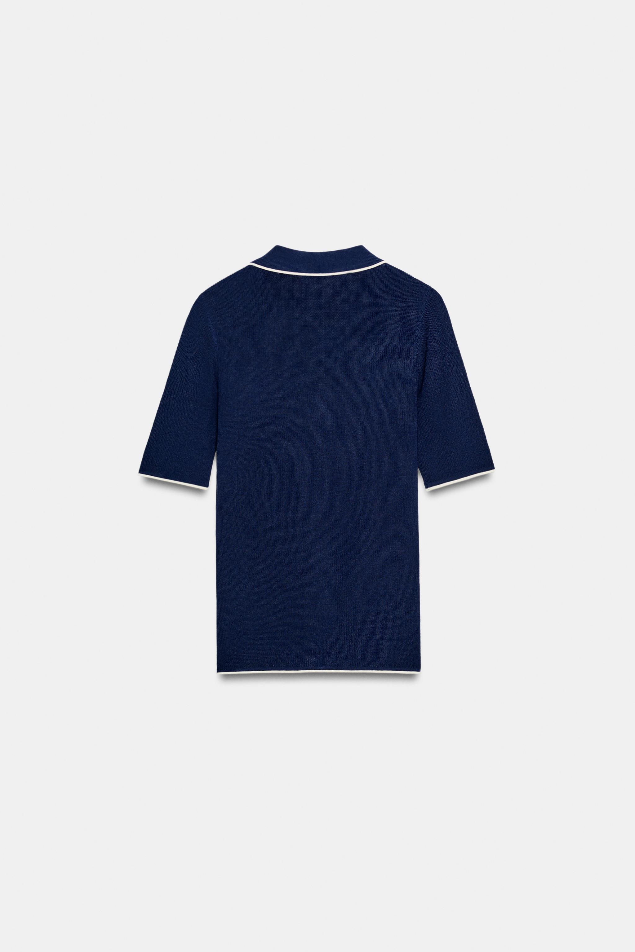 CONTRAST POLO TOP