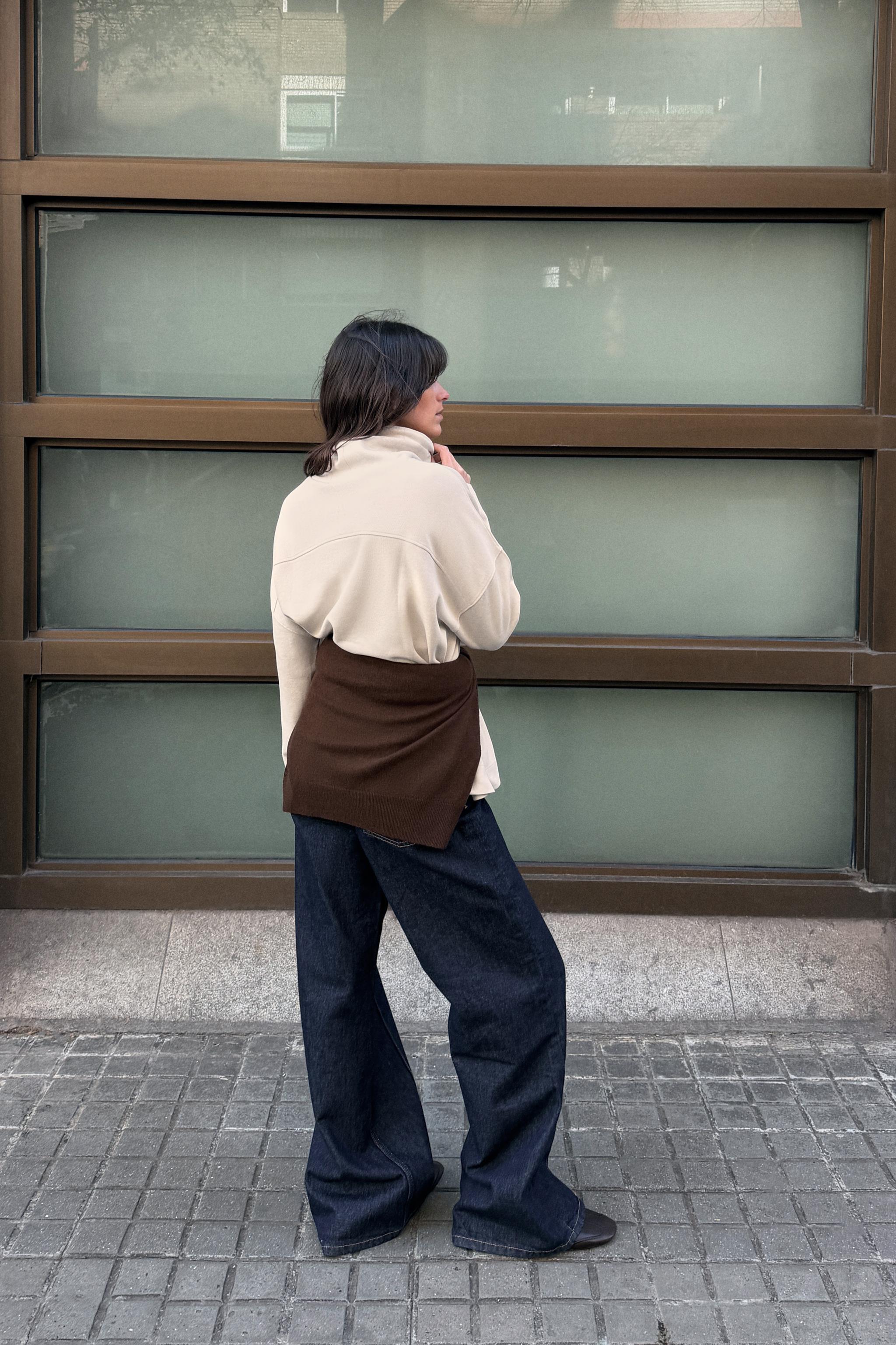 WASHED EFFECT INTERLOCK SWEATSHIRT