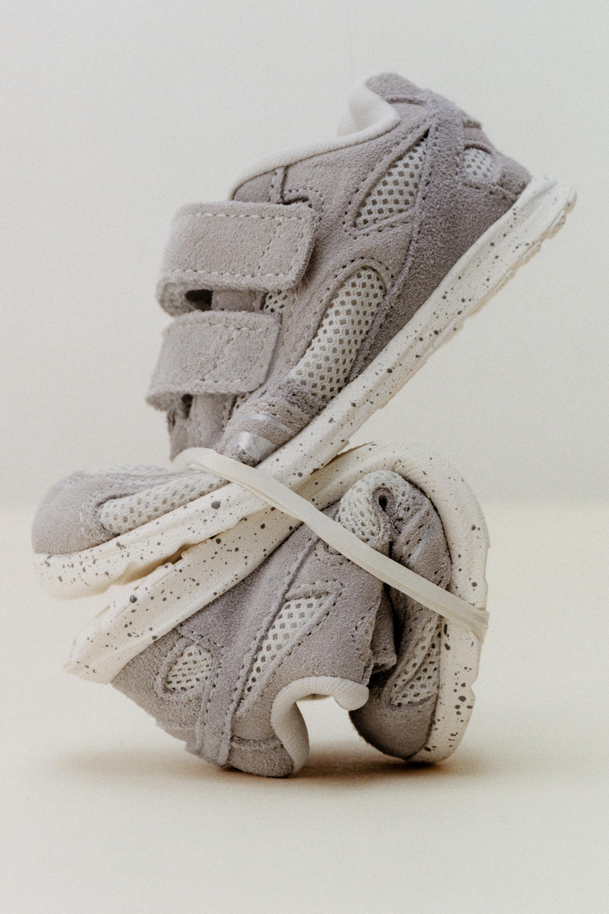 BAREFOOT SNEAKERS — Two-tone