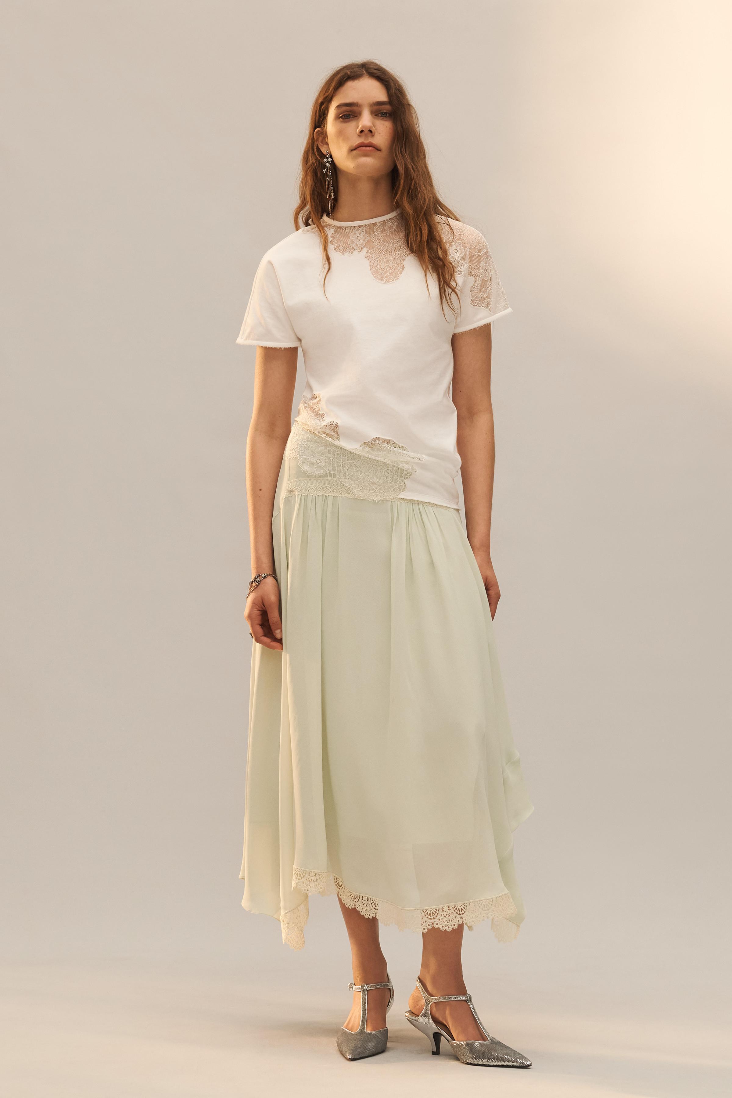 LIMITED EDITION ASYMMETRIC LACE T-SHIRT