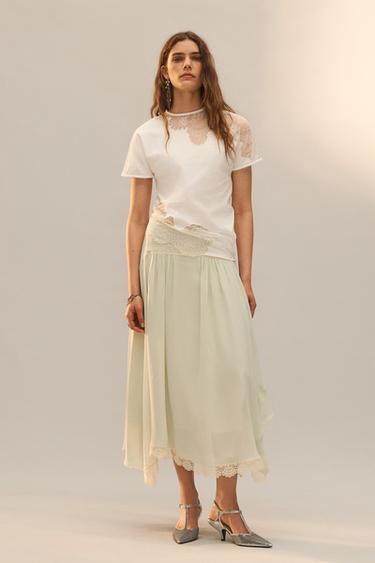 LIMITED EDITION ASYMMETRIC LACE T-SHIRT - Ecru by Zara