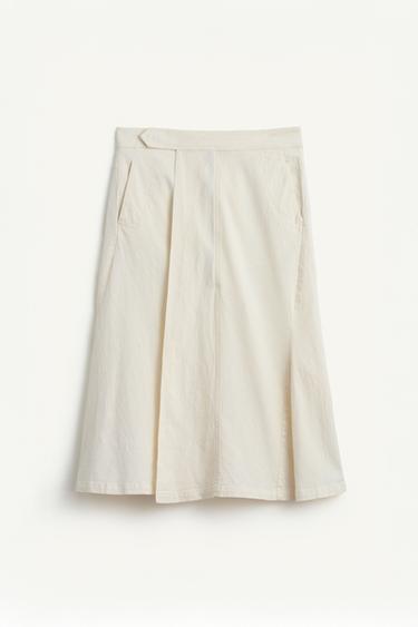 SKRT SMTRC 16 - Ecru by Zara