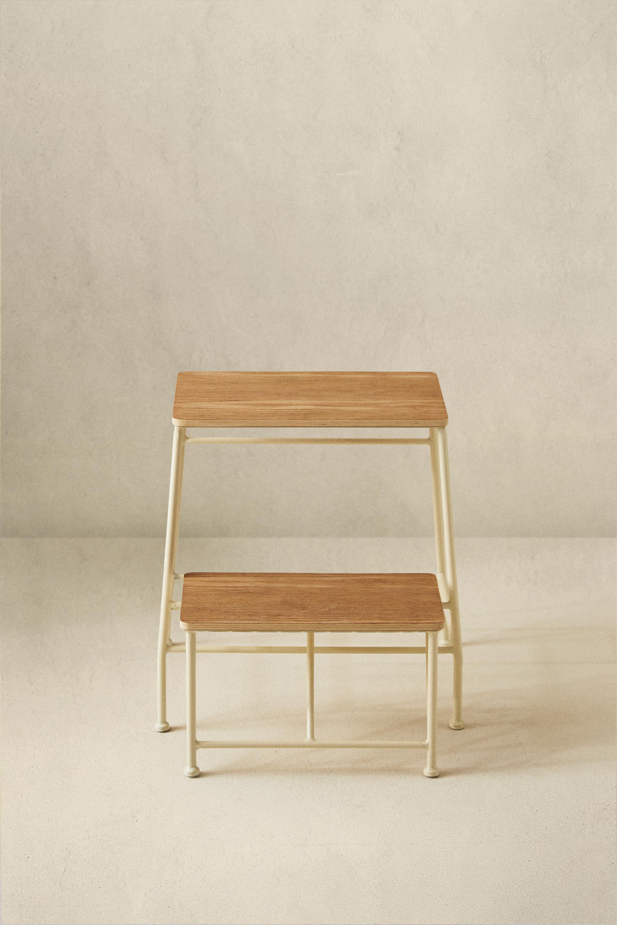 WOOD STOOL LADDER Light beige ZARA Canada