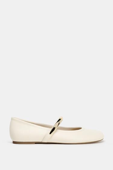 BALLERINAS WITH METAL STRAP - White by Zara