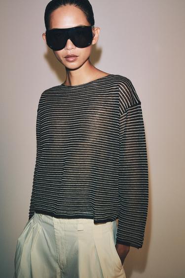 GESTREIFTER FEINSTRICKPULLOVER MIT LEINEN - Schwarz / Cremefarben von Zara