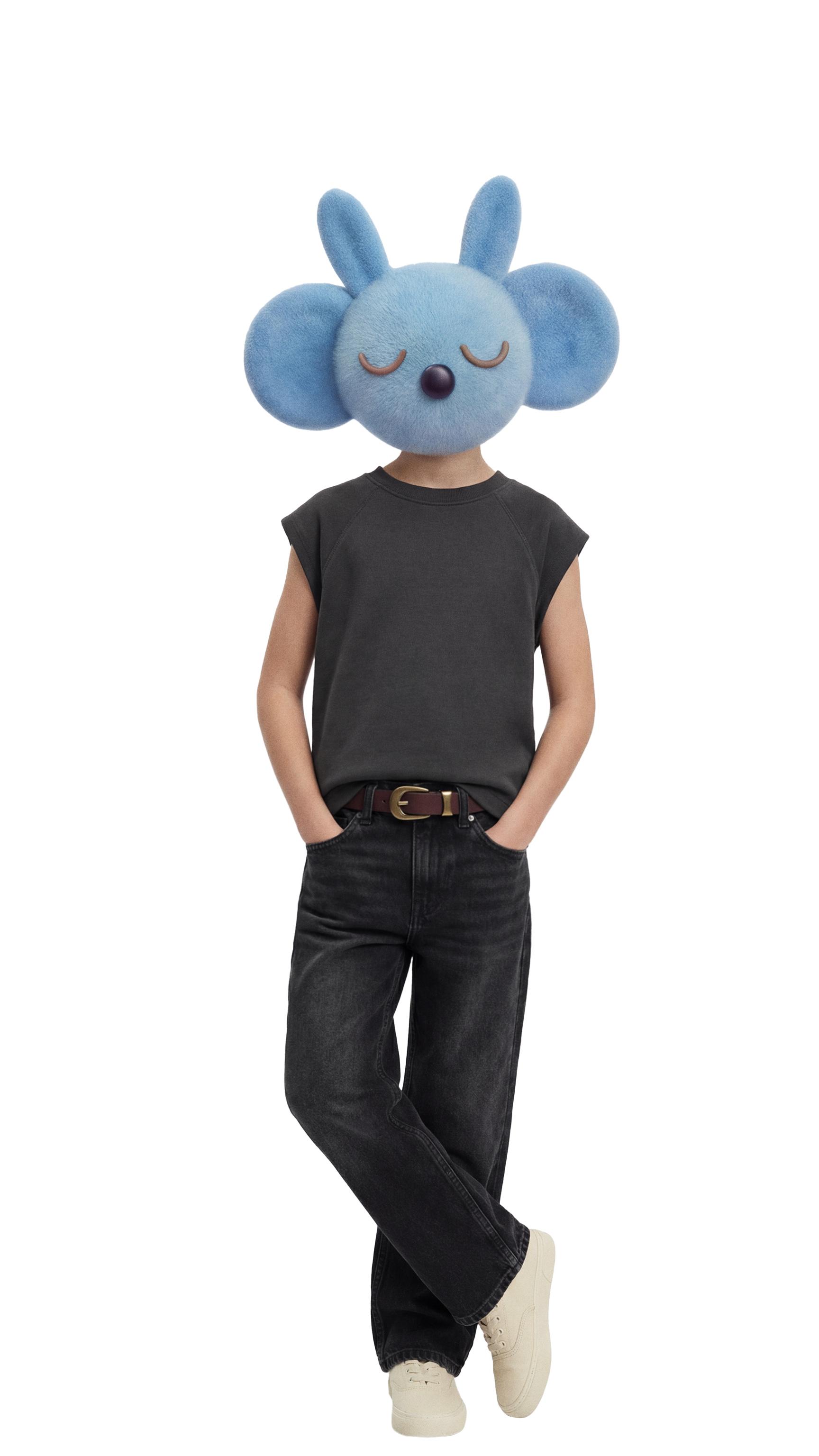 STRAIGHT LEG JEANS