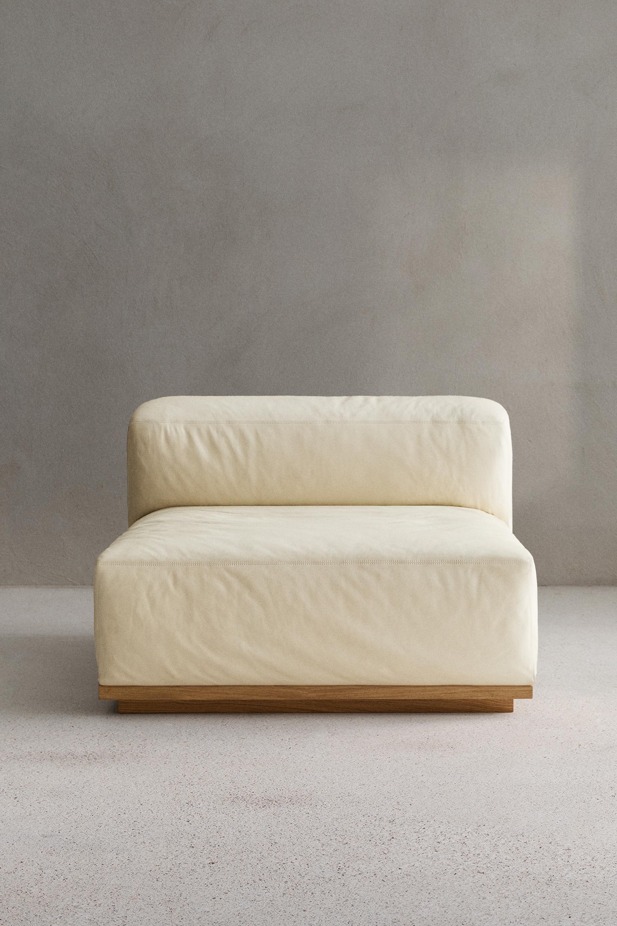 SOFA 02 | CENTRAL PIECE MODULE — Ecru