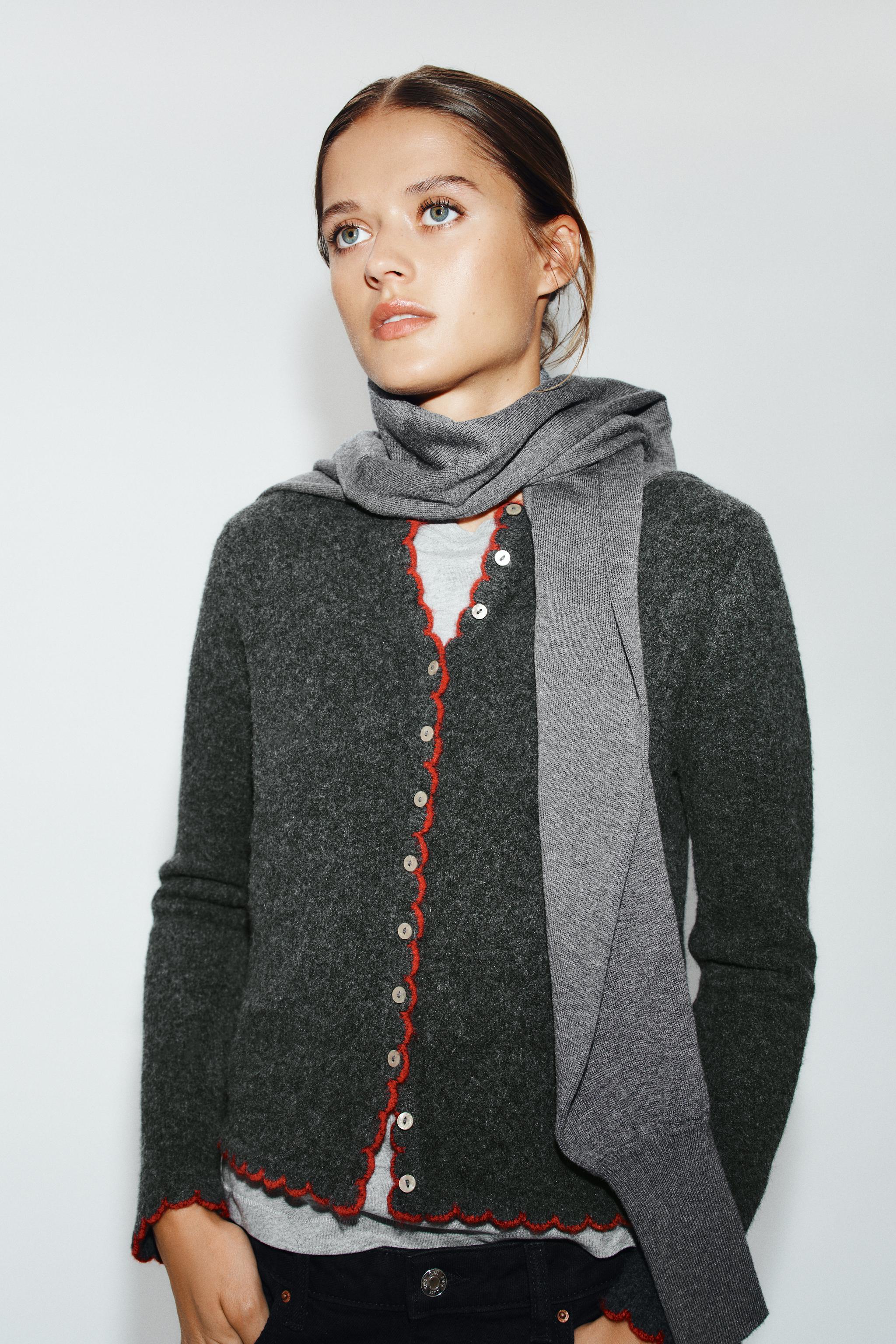 CARDIGAN WITH CONTRAST TRIMS