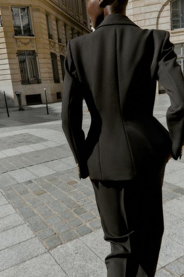 VESTE AJUSTÉE À ÉPAULETTES - Noir de Zara - Image 2