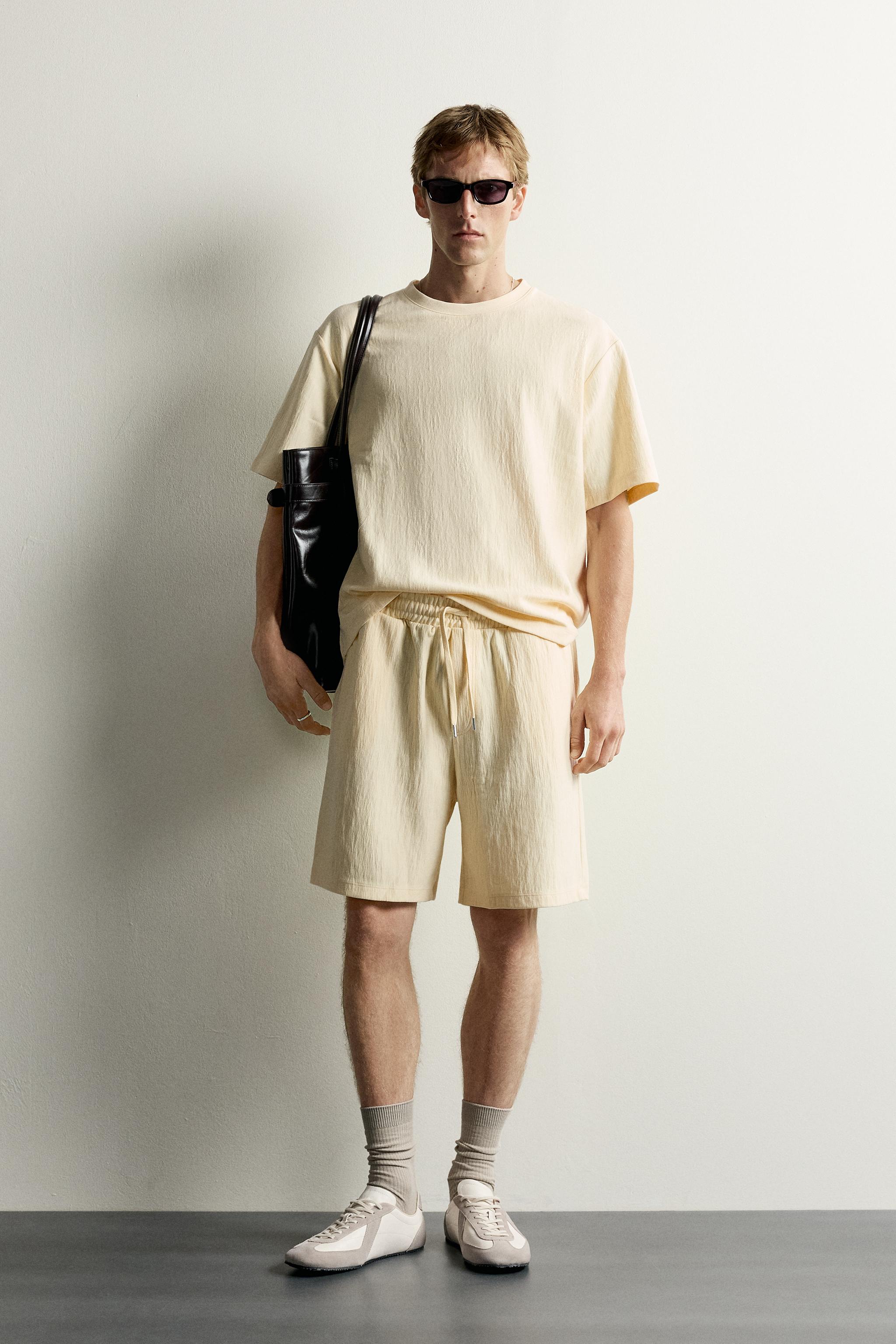Zara DOKULU JOGGING FIT BERMUDA